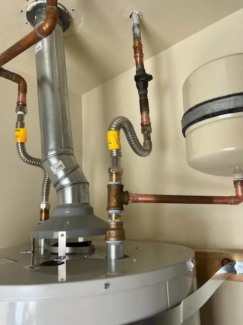 Water heater installation and plumbing repair in Quincy Center
